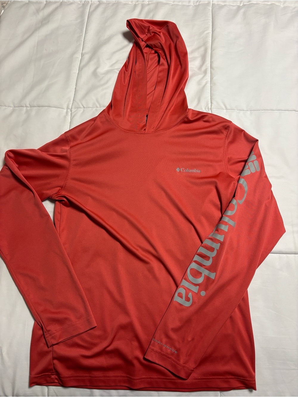 Columbia Men's Red Hooded Long-Sleeve Performance Shirt